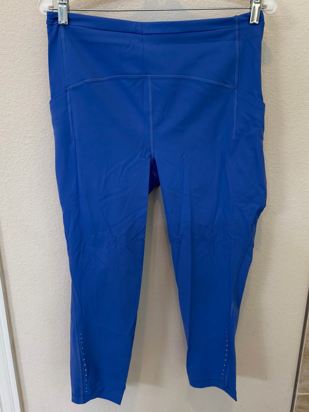 Lululemon Swift Speed High-Rise Crop 23” - with pockets